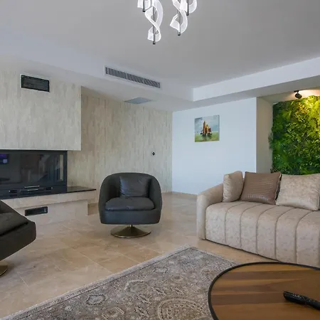 Bodrum'da Denize Sifir Muhtesem Boss 2 * Milas