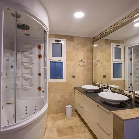 Bodrum'da Denize Sifir Muhtesem Boss 2 * Milas