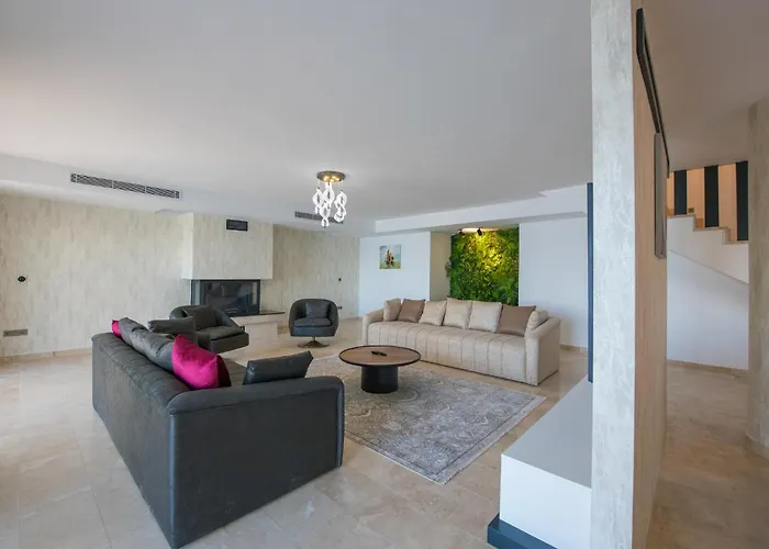 Vilă Bodrum'da Denize Sifir Muhtesem Boss 2 *