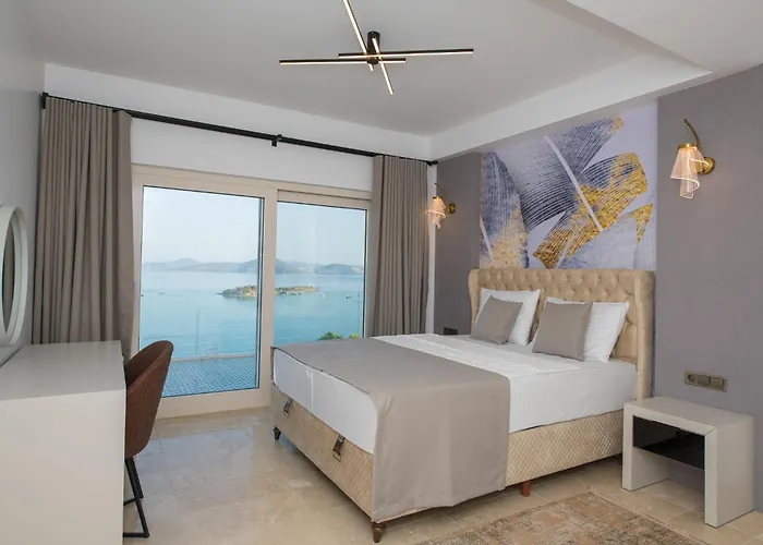 Vilă Bodrum'da Denize Sifir Muhtesem Boss 2 *