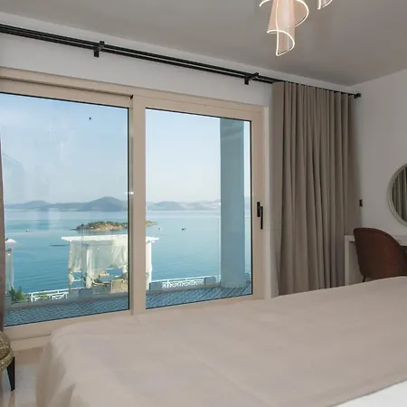 Bodrum'da Denize Sifir Muhtesem Boss 2