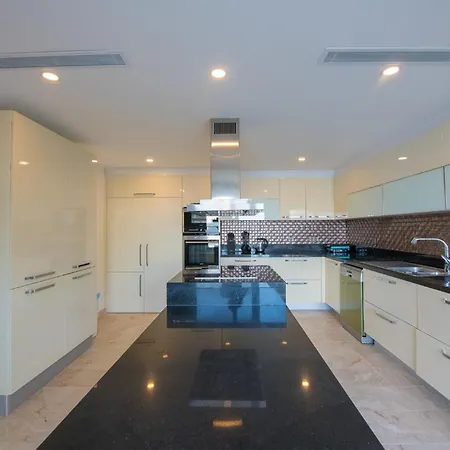 Bodrum'da Denize Sifir Muhtesem Boss 2 فيلة