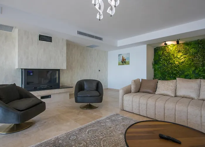 Bodrum'da Denize Sifir Muhtesem Boss 2 * Milas