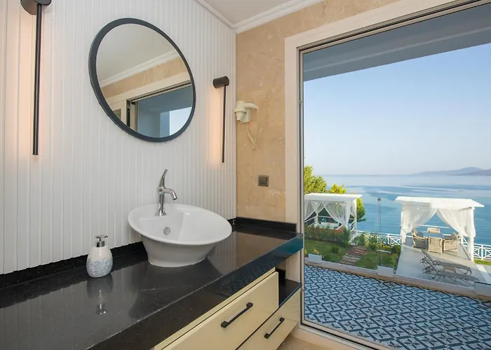 Bodrum'da Denize Sifir Muhtesem Boss 2 Villa Milas