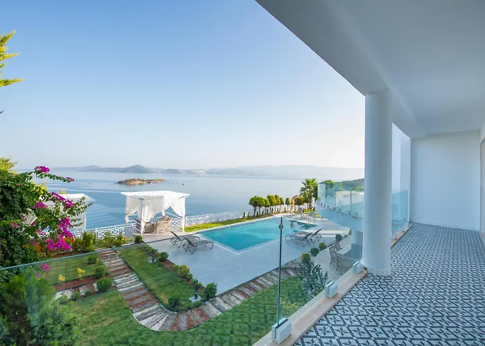 Bodrum'da Denize Sifir Muhtesem Boss 2 Milas