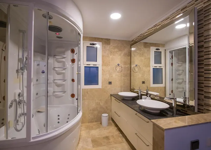 Bodrum'da Denize Sifir Muhtesem Boss 2 * Milas